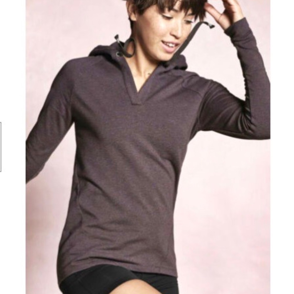 TWO Athleta Idyllwild Pullover V-neck Hoodies